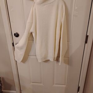 Cozy White Turtleneck Sweater Cold Shoulder. Large